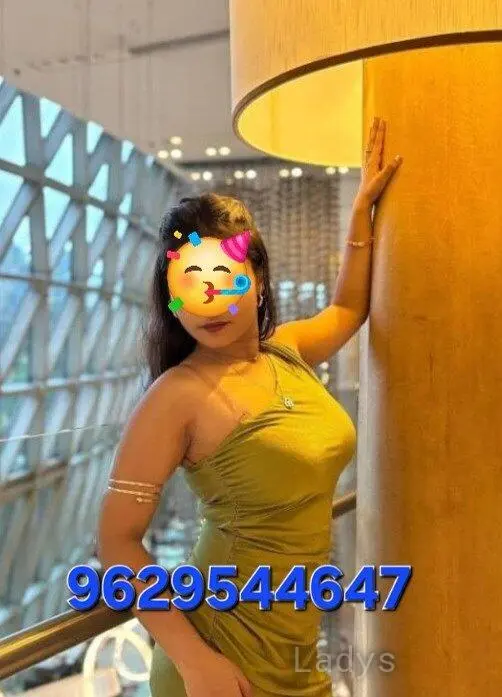 Tamil Ponu (23) – Call Girl & Independent Escort Service in Coimbatore - Gallery Photo 3