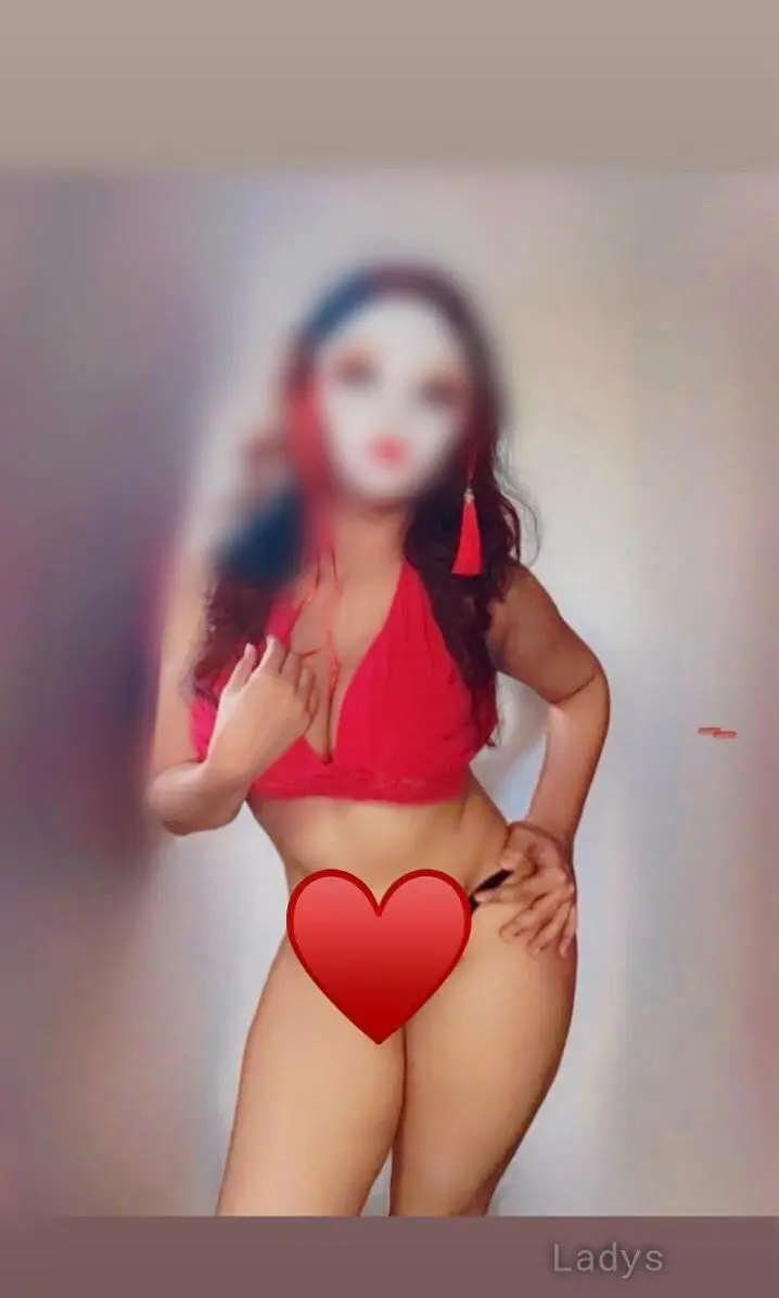 Sashi (25) – Call Girl & Independent Escort Service in Colombo - Gallery Photo 2