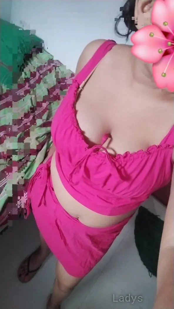 Trishi (24) – Call Girl & Independent Escort Service in Colombo - Gallery Photo 5