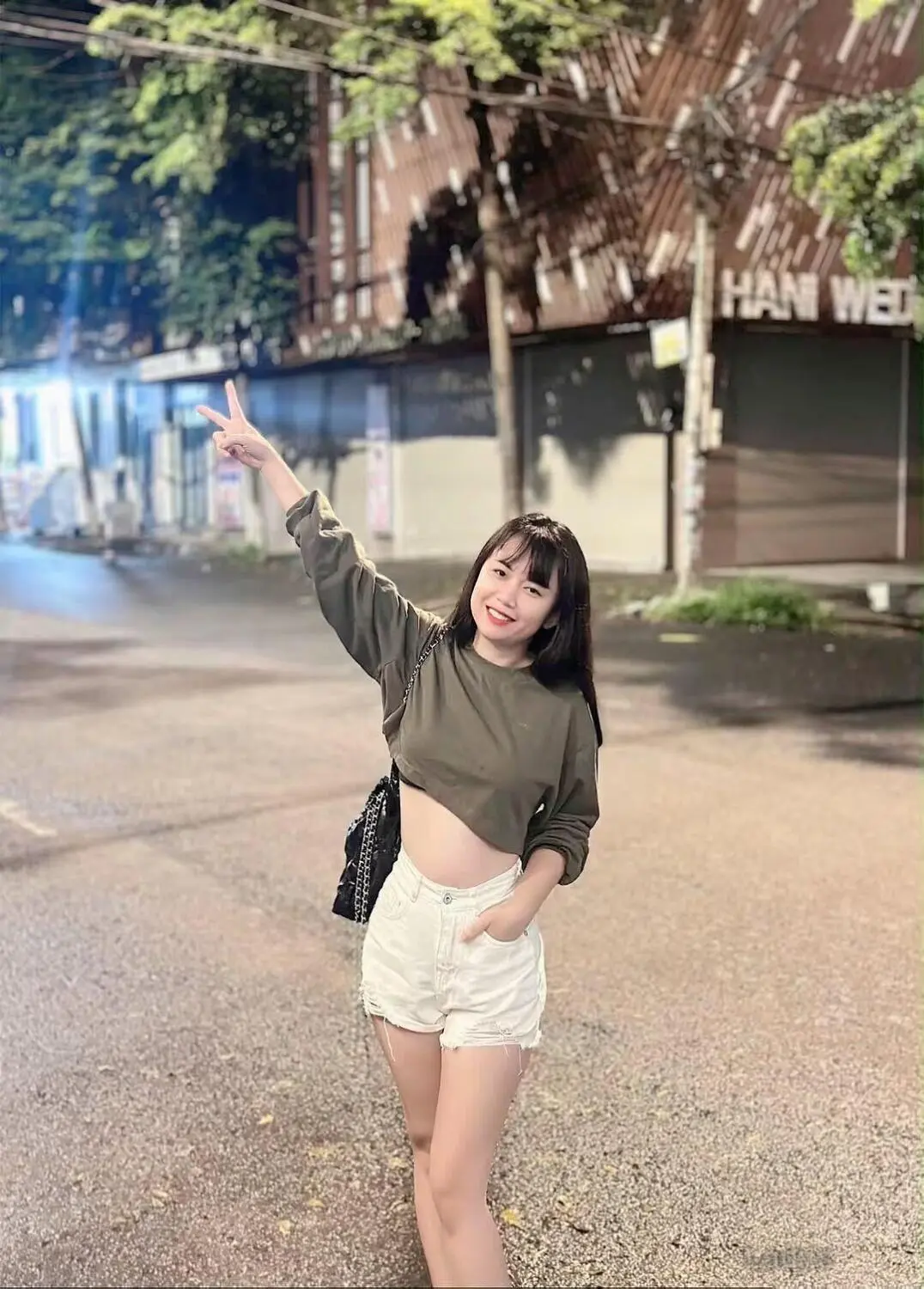 Jen (20) – Call Girl & Independent Escort Service in Colombo - Gallery Photo 5