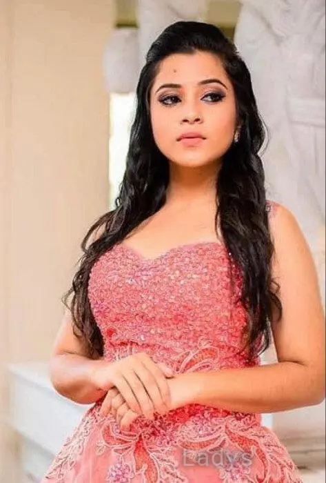 Harshi (26) – Call Girl & Independent Escort Service in Colombo - Gallery Photo 3