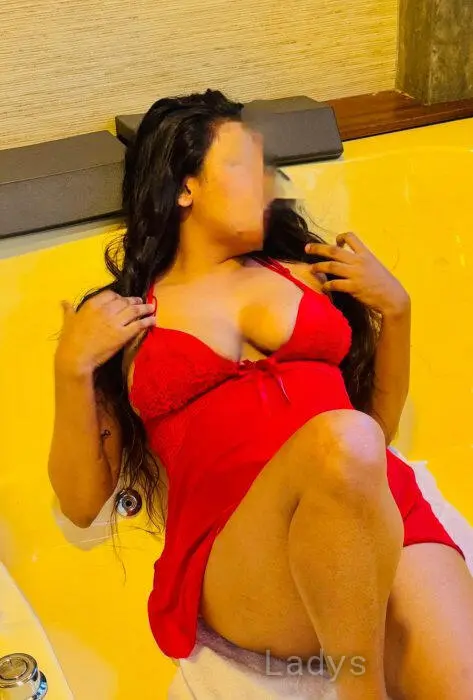 Thashi (28) – Call Girl & Independent Escort Service in Colombo - Gallery Photo 3