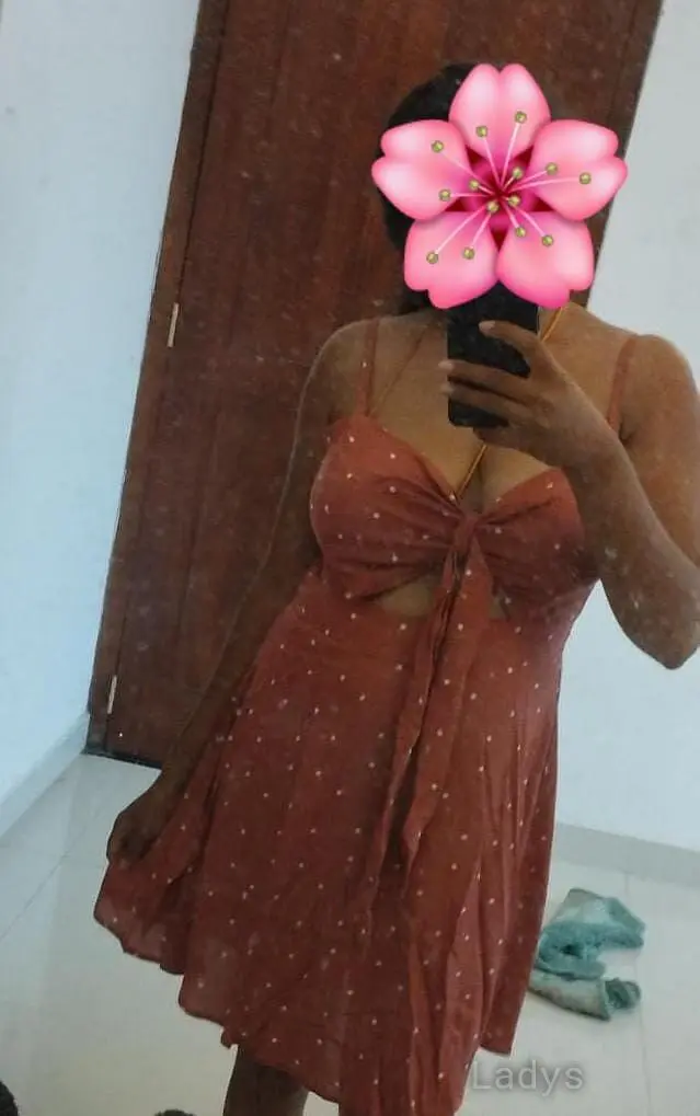Trishi (24) – Call Girl & Independent Escort Service in Colombo - Gallery Photo 3