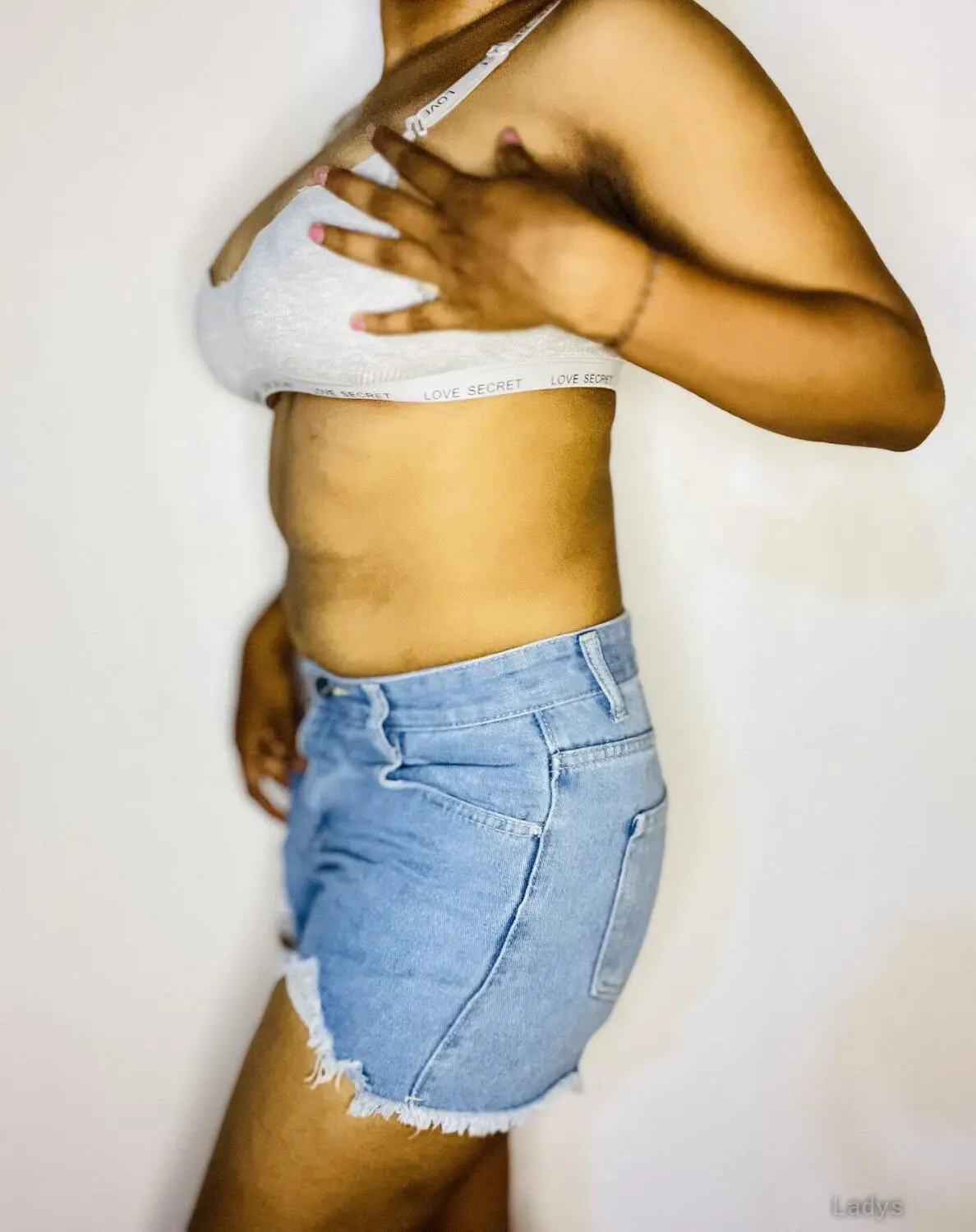 Janu (21) – Call Girl & Independent Escort Service in Colombo - Gallery Photo 4