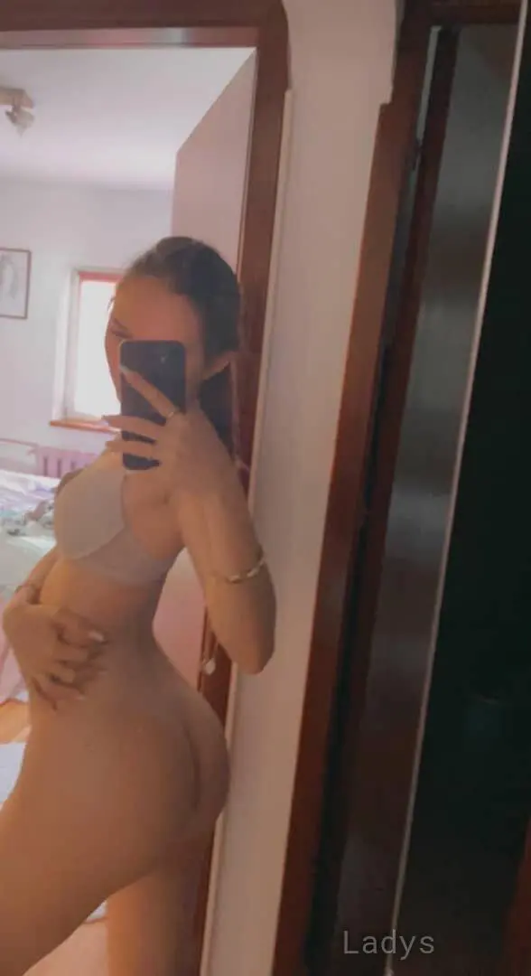 Riley Mia (26) – Call Girl & Independent Escort Service in Columbus - Gallery Photo 3