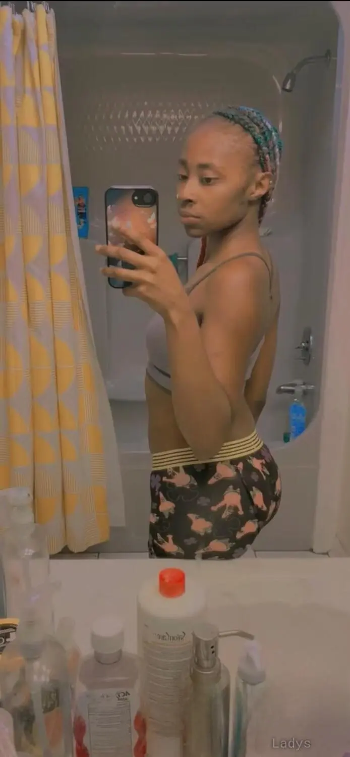 Candiee (20) – Call Girl & Independent Escort Service in Columbus - Gallery Photo 3