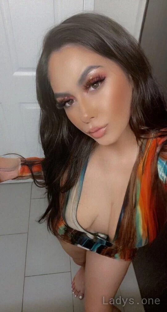 Christina (21) – Call Girl & Independent Escort Service in Concord - Gallery Photo 2