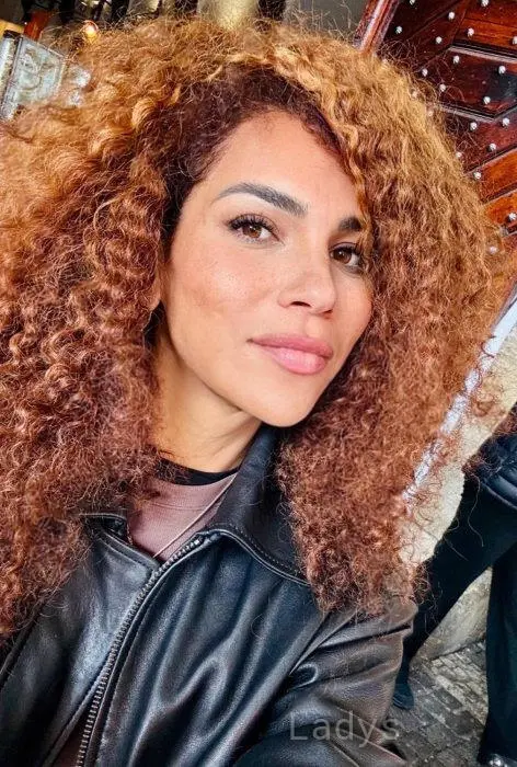 Sabrina Penna (38) – Call Girl & Independent Escort Service in Constanţa - Gallery Photo 4