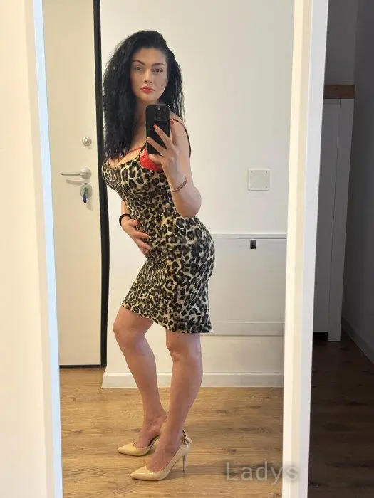 Jasmine Masseuse (33) – Call Girl & Independent Escort Service in Constanţa - Gallery Photo 4