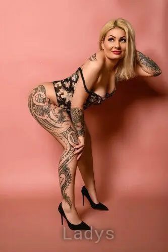 Sara (30) – Call Girl & Independent Escort Service in Cork - Gallery Photo 3