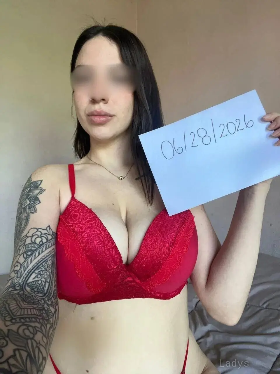 Sara Melons (26) – Call Girl & Independent Escort Service in Cornwall - Gallery Photo 4