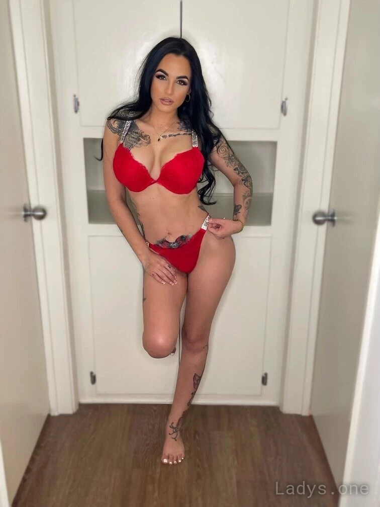 Naomi (29) – Call Girl & Independent Escort Service in Coronado - Gallery Photo 3