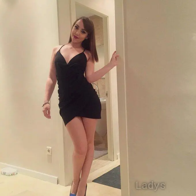 Jailennsld (28) – Call Girl & Independent Escort Service in Crotone - Gallery Photo 3