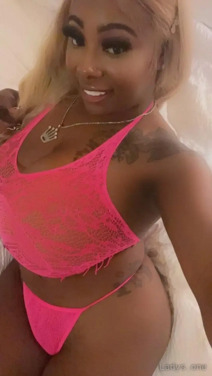 Dana (28) – Call Girl & Independent Escort Service in Cupertino - Gallery Photo 4