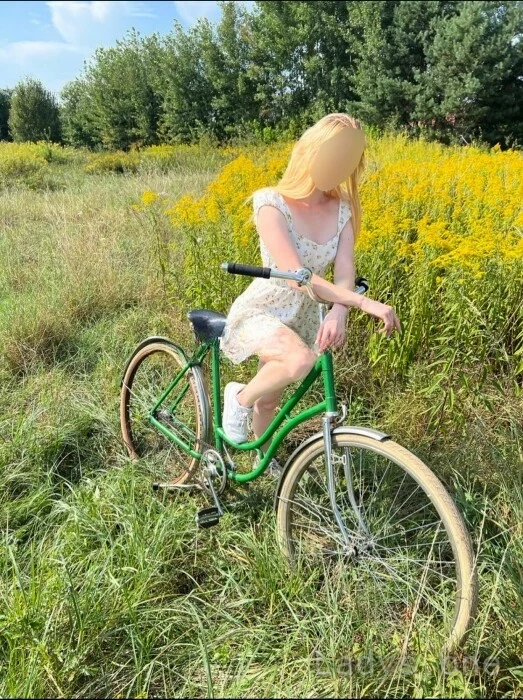 Katrinka (20) – Call Girl & Independent Escort Service in Łódź - Gallery Photo 3