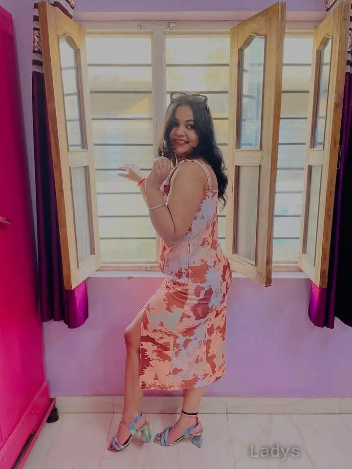 Nidhi (26) – Call Girl & Independent Escort Service in Da Nang - Gallery Photo 2