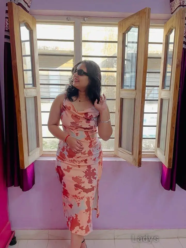 Nidhi (26) – Call Girl & Independent Escort Service in Da Nang - Gallery Photo 4