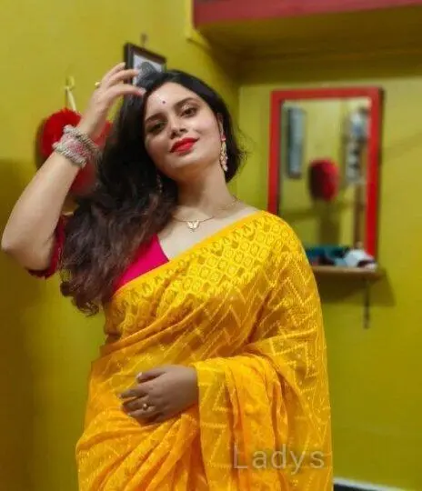 Dimple (21) – Call Girl & Independent Escort Service in Darjeeling - Gallery Photo 3