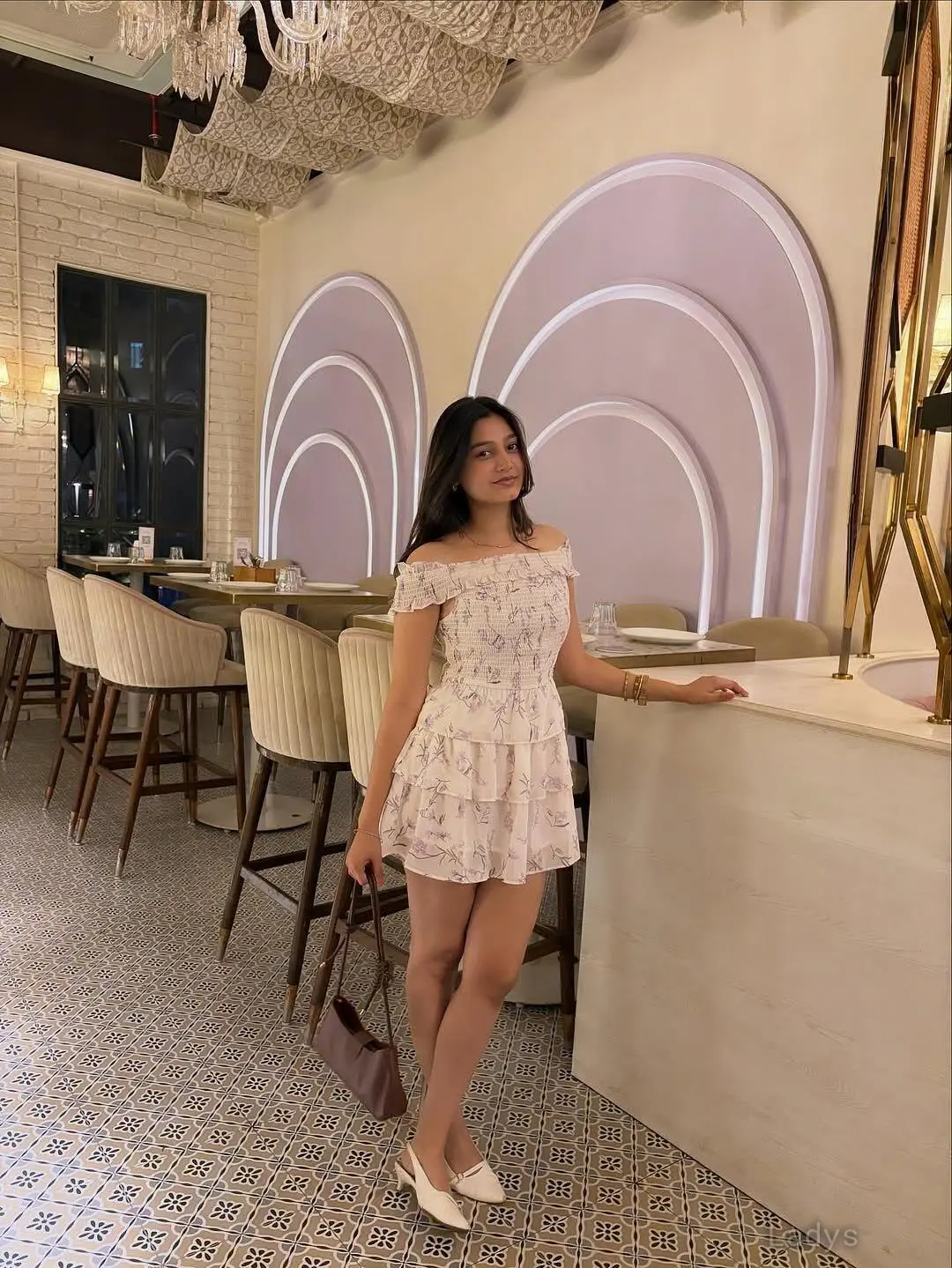 Meghna (22) – Call Girl & Independent Escort Service in Darjeeling - Gallery Photo 3