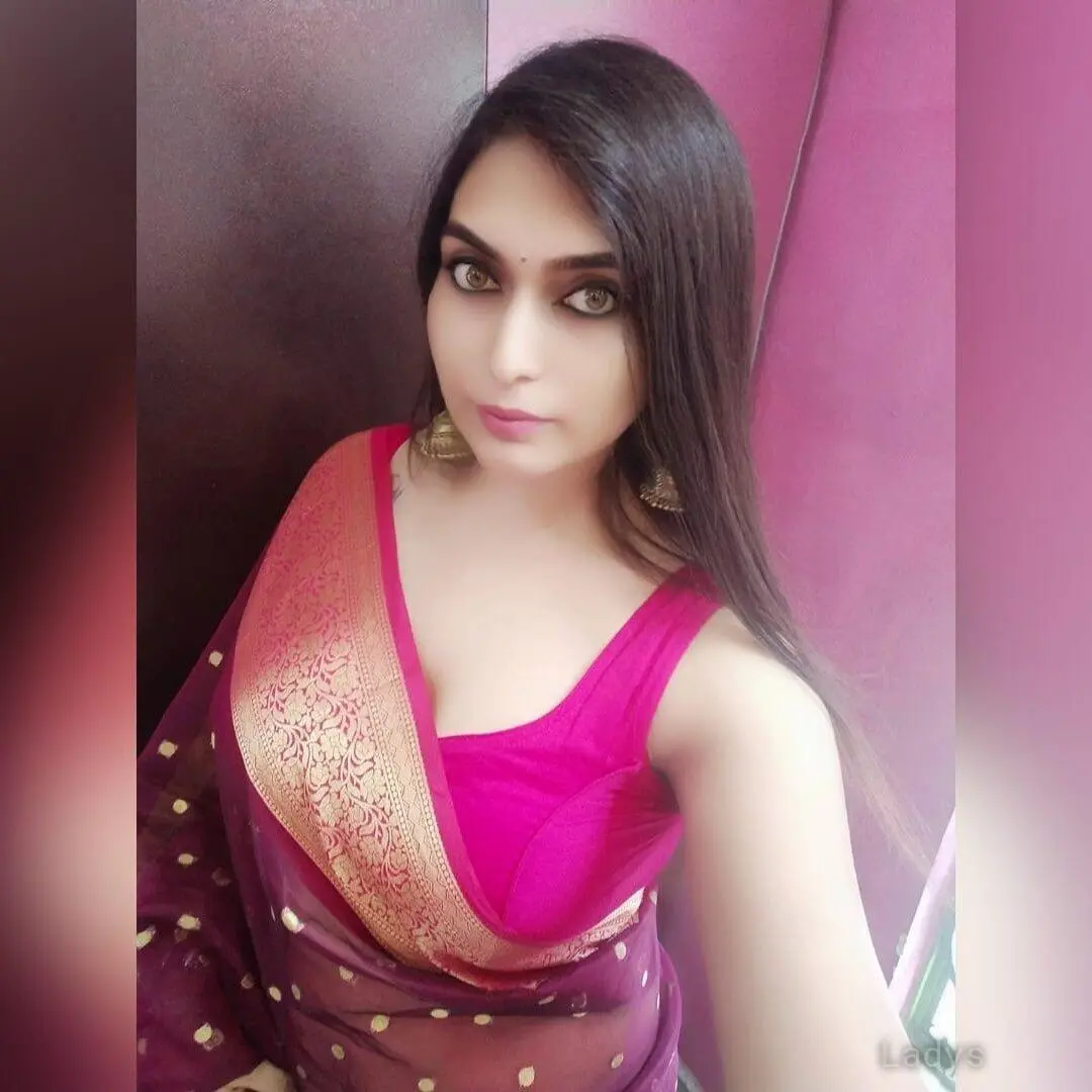 Alina (26) – Call Girl & Independent Escort Service in Darjeeling - Gallery Photo 7