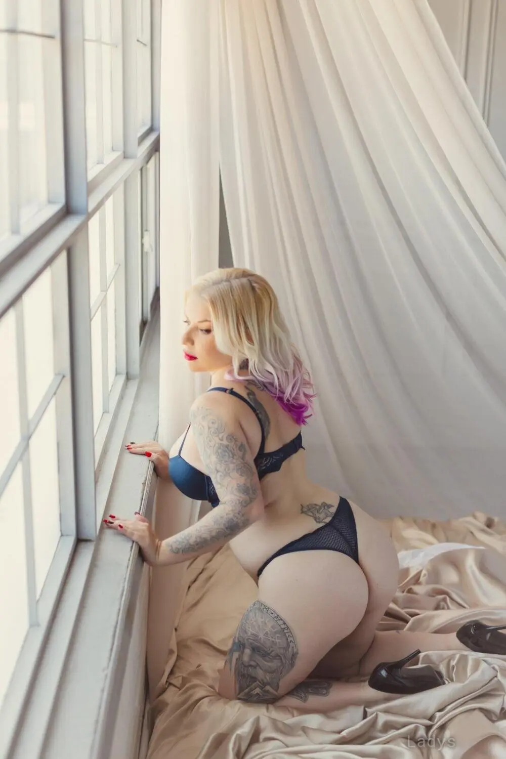 Emma (30) – Call Girl & Independent Escort Service in Darwin - Gallery Photo 8