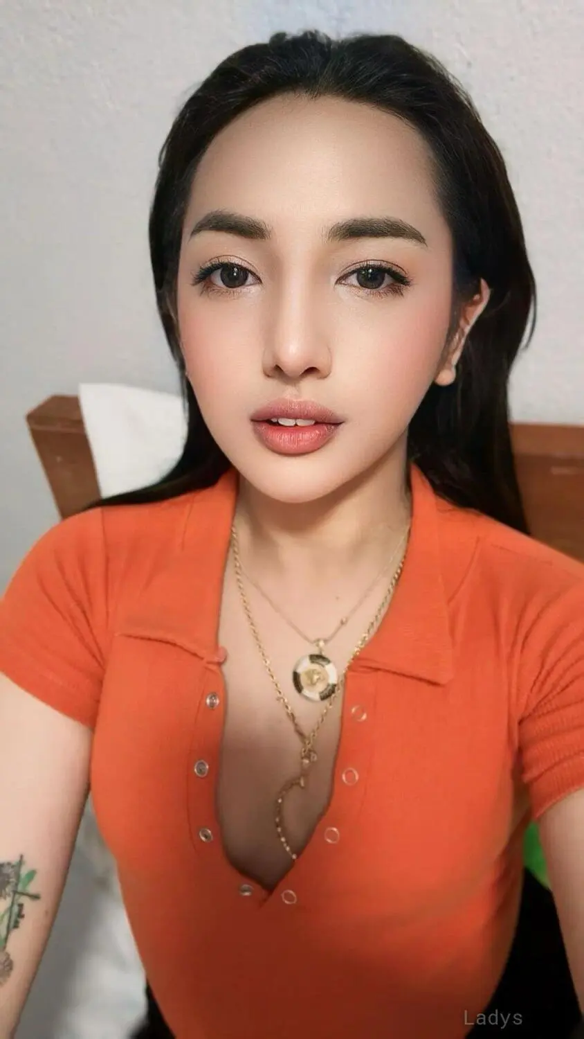 Caroline (21) – Call Girl & Independent Escort Service in Dasmariñas - Gallery Photo 2