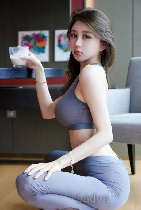 Eva (22) – Call Girl & Independent Escort Service in Datong - Gallery Photo 5