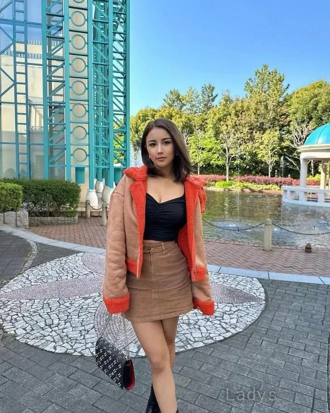 Una (23) – Call Girl & Independent Escort Service in Datong - Gallery Photo 4