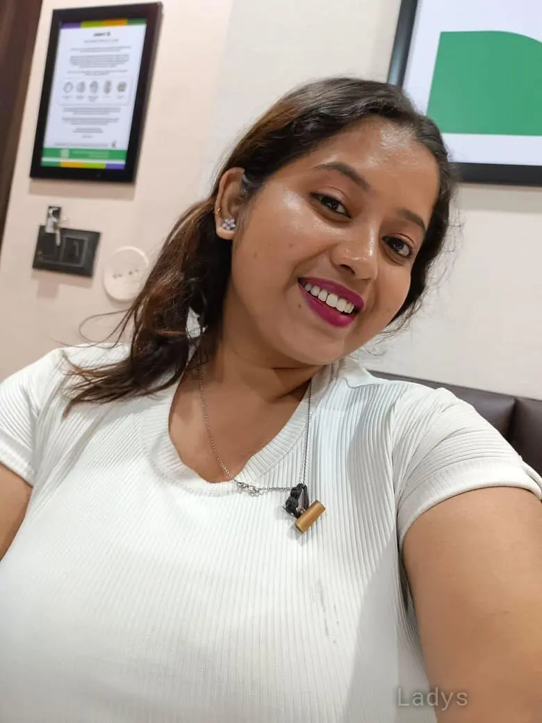 Aditi (21) – Call Girl & Independent Escort Service in Dehradun - Gallery Photo 3