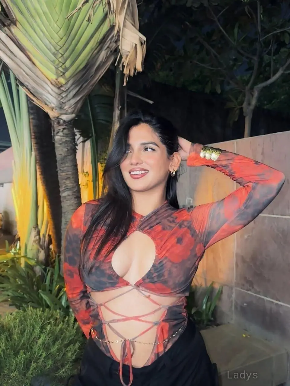 Kinjal (22) – Call Girl & Independent Escort Service in Dehradun - Gallery Photo 4
