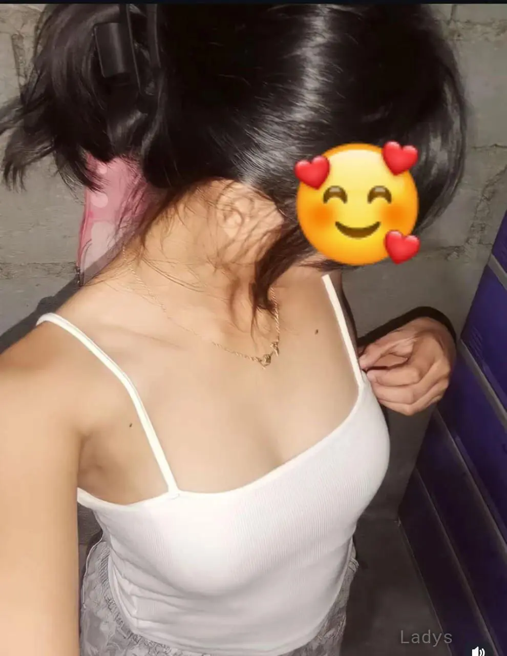Shreya (21) – Call Girl & Independent Escort Service in Delhi - Gallery Photo 4