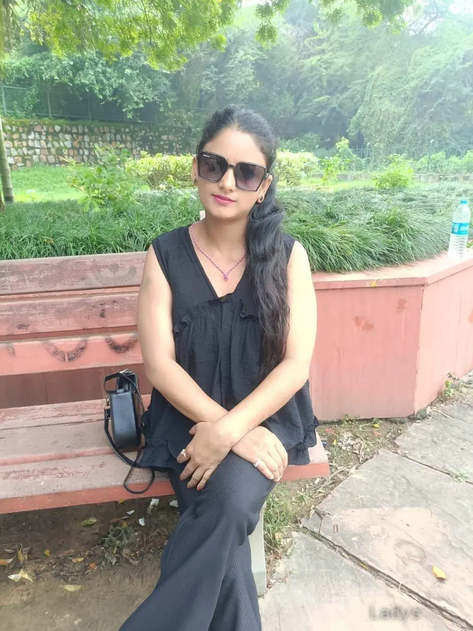 Sunita (21) – Call Girl & Independent Escort Service in Delhi - Gallery Photo 3