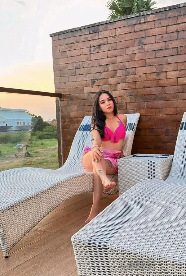 Rere (22) – Call Girl & Independent Escort Service in Denpasar - Gallery Photo 5