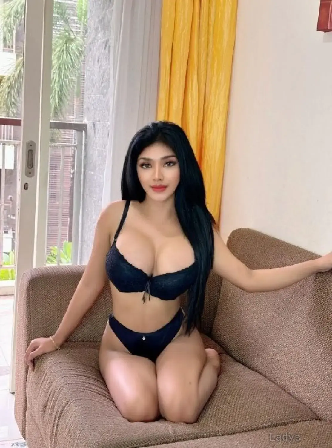 Nia (22) – Call Girl & Independent Escort Service in Depok - Gallery Photo 5
