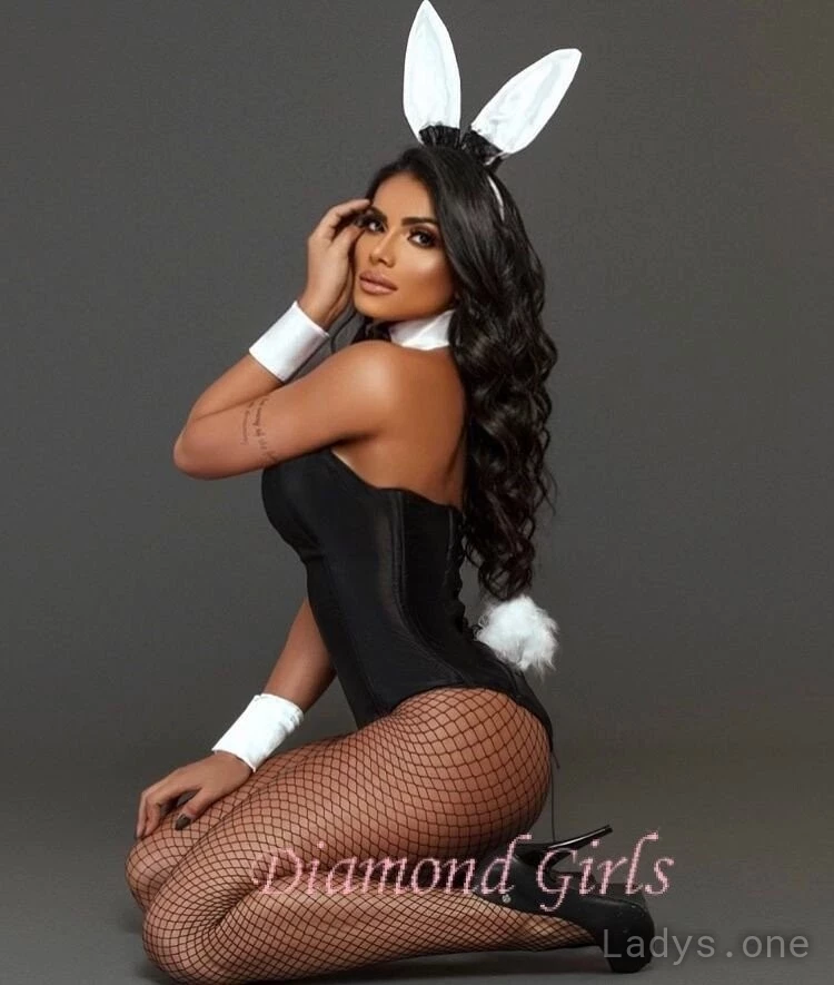 Angel (25) – Call Girl & Independent Escort Service in Derbyshire - Gallery Photo 3