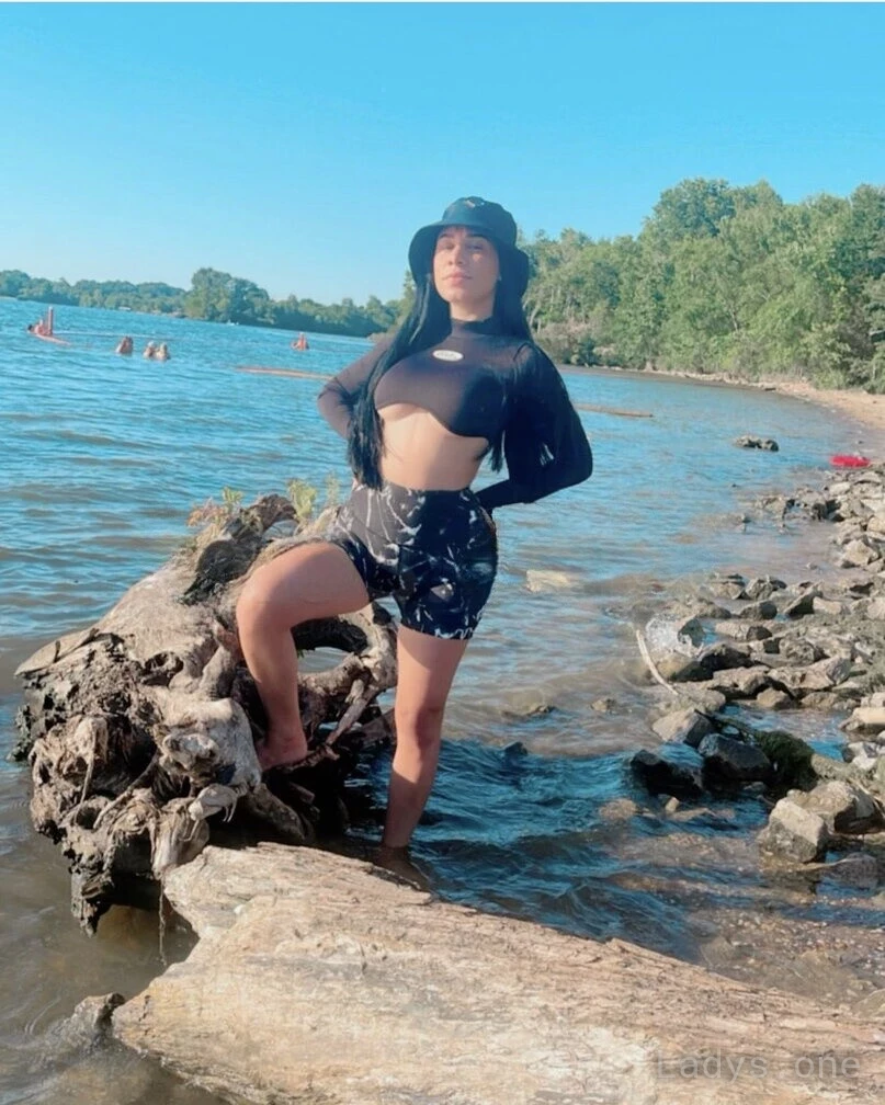 Kennedy (27) – Call Girl & Independent Escort Service in Des Moines - Gallery Photo 4