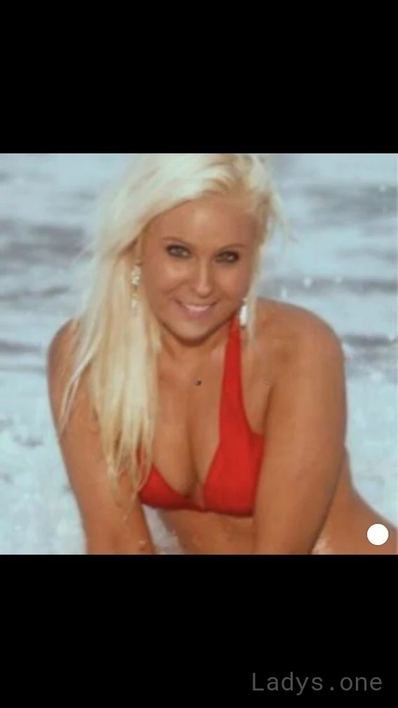 Aspen (25) – Call Girl & Independent Escort Service in Destin - Gallery Photo 2