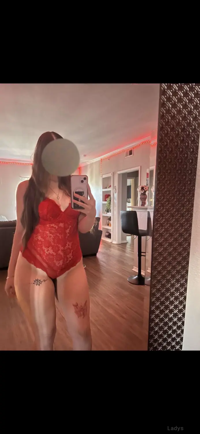 Cherry (22) – Call Girl & Independent Escort Service in Destin - Gallery Photo 3