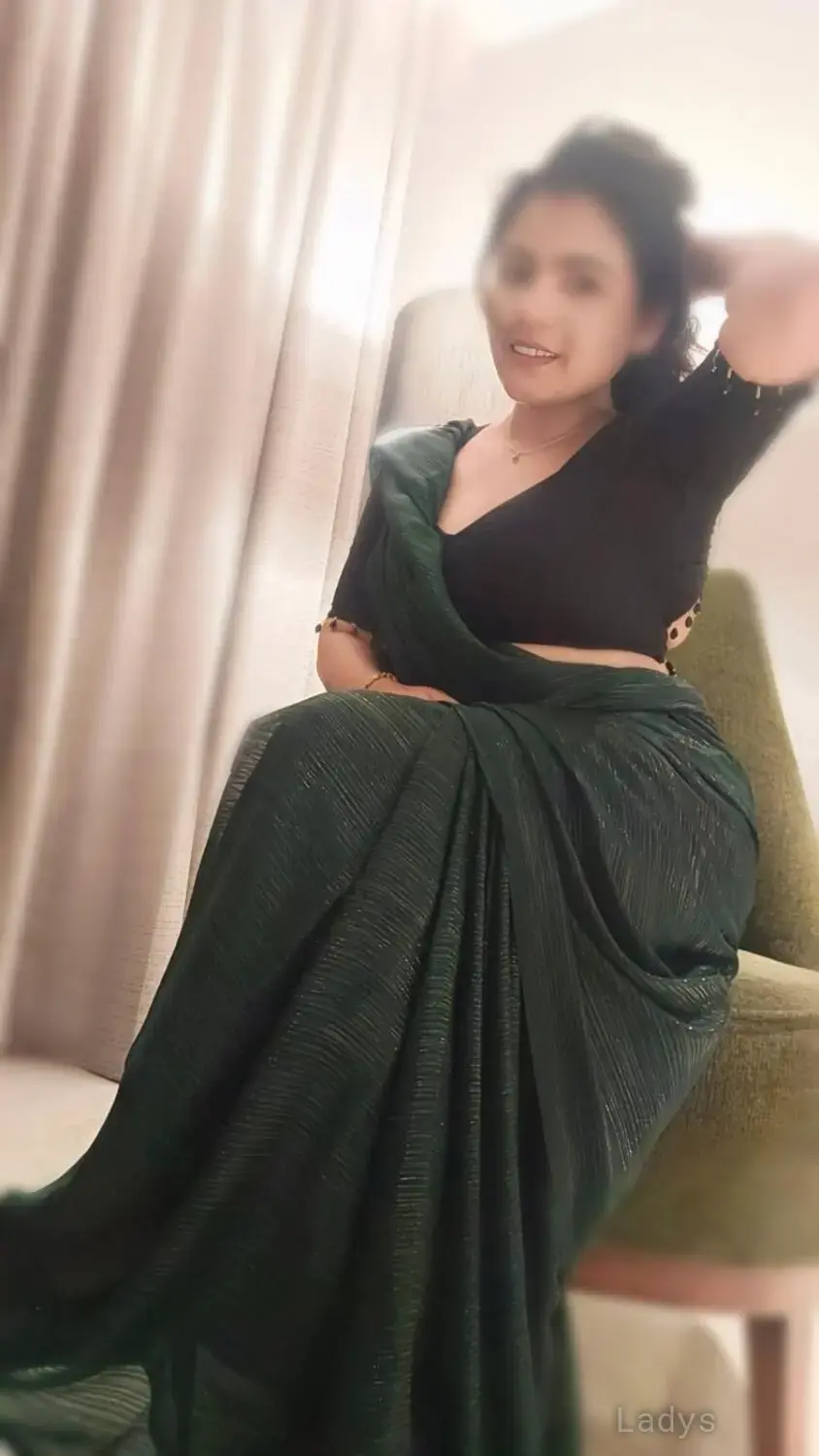 Soniya Cam (25) – Call Girl & Independent Escort Service in Dhanbad - Gallery Photo 3