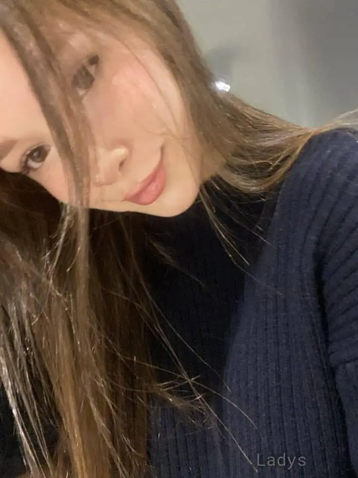 Estelle (28) – Call Girl & Independent Escort Service in Dijon - Gallery Photo 3