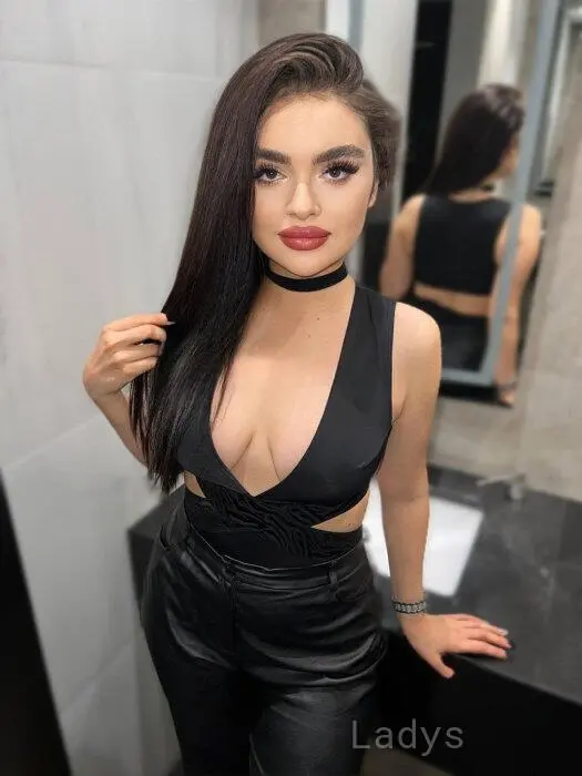 Valeria (23) – Call Girl & Independent Escort Service in Doha - Gallery Photo 3