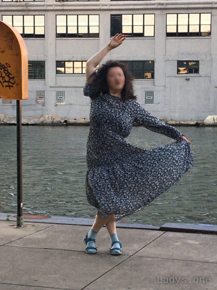Lily (43) – Call Girl & Independent Escort Service in Dover - Gallery Photo 2