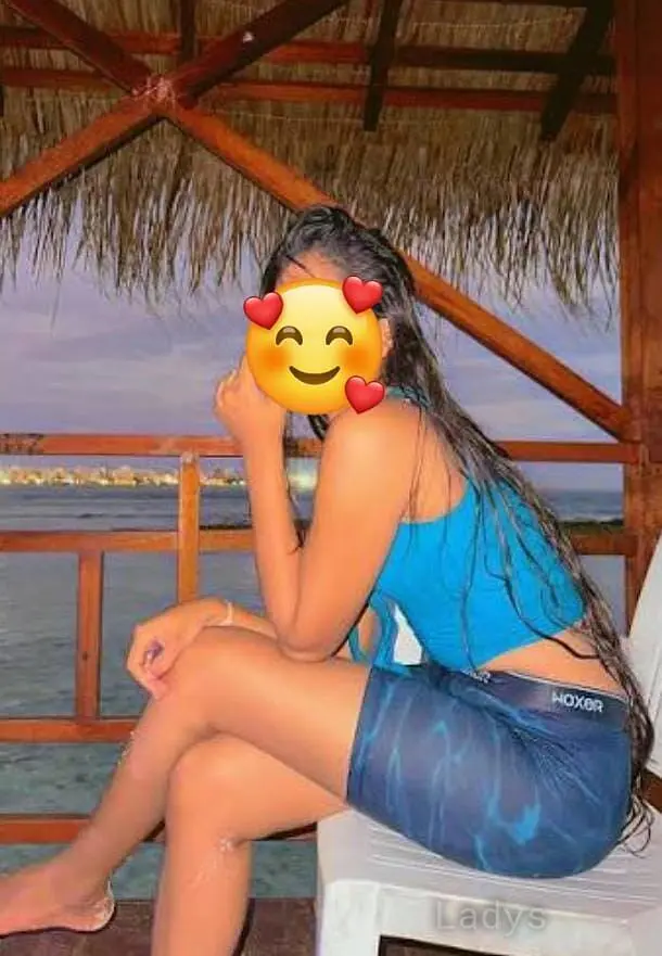 Yenu (24) – Call Girl & Independent Escort Service in Dubai - Gallery Photo 3