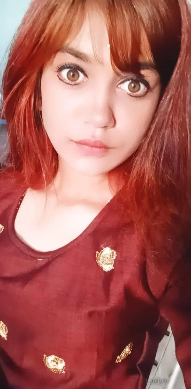 Sania (21) – Call Girl & Independent Escort Service in Dubai - Gallery Photo 3