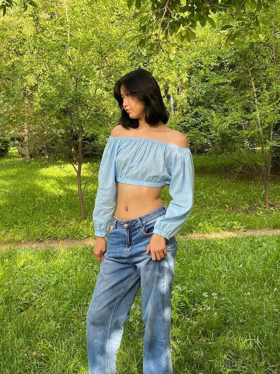 Angela (18) – Call Girl & Independent Escort Service in Dubai - Gallery Photo 3