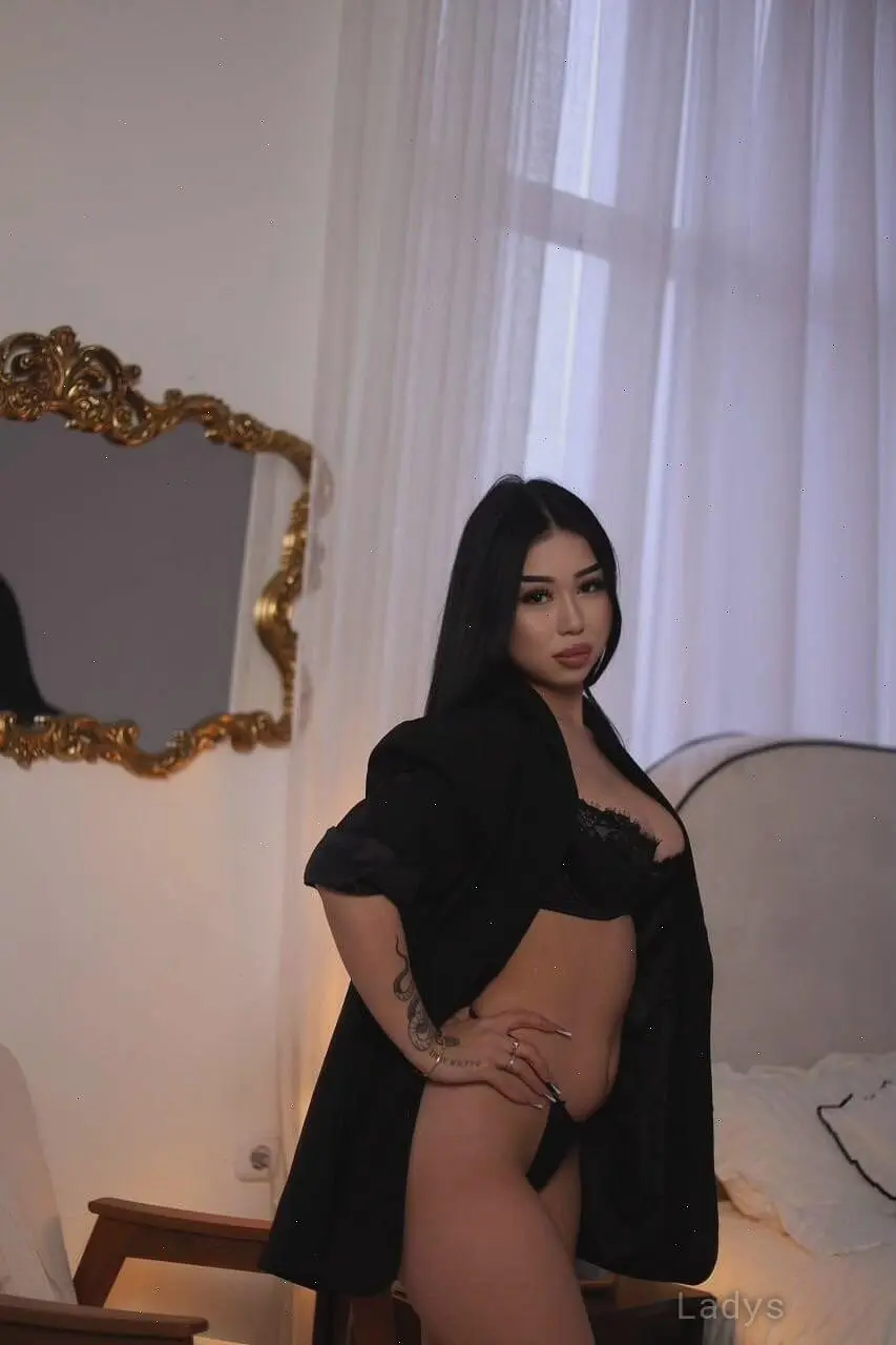 Vila (19) – Call Girl & Independent Escort Service in Dubai - Gallery Photo 8