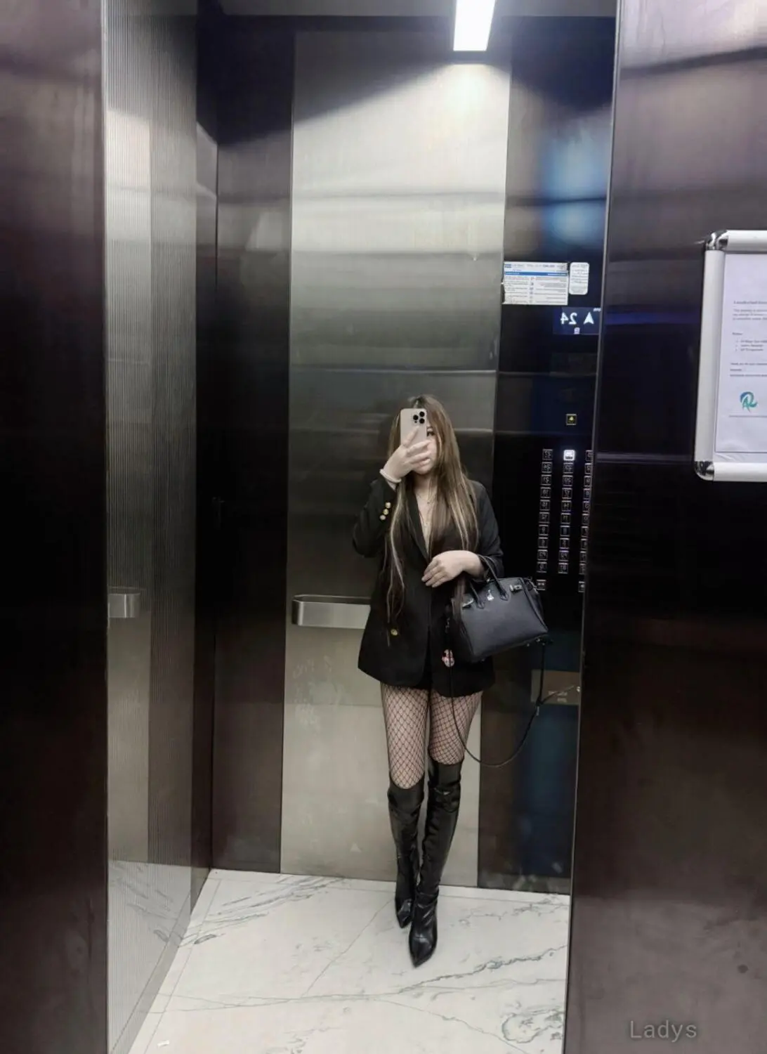 Hana (24) – Call Girl & Independent Escort Service in Dubai - Gallery Photo 3