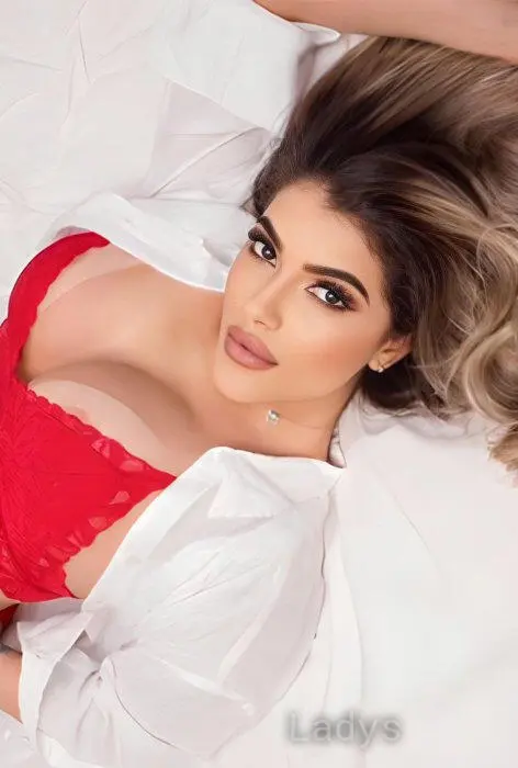 Bella Fontana (28) – Call Girl & Independent Escort Service in Dublin - Gallery Photo 6