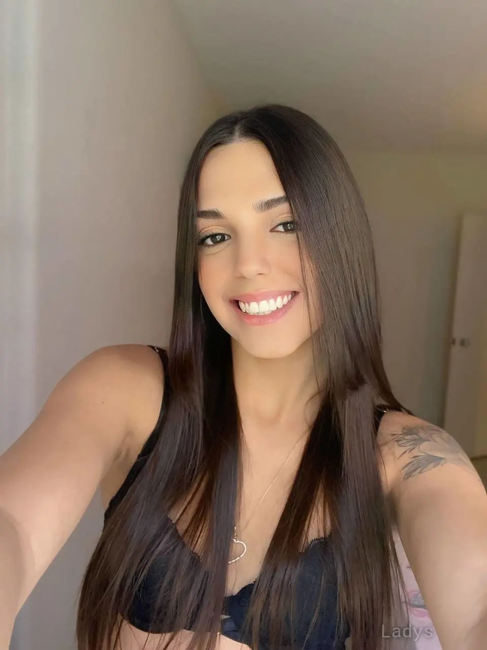Sofia (20) – Call Girl & Independent Escort Service in Dudley - Gallery Photo 4