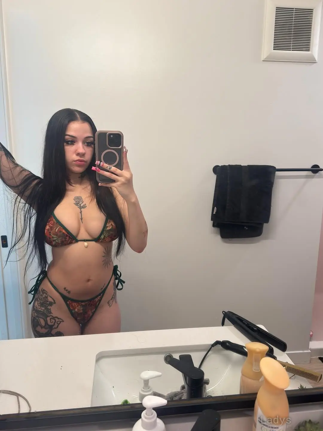 Kayla (26) – Call Girl & Independent Escort Service in Dundalk - Gallery Photo 3
